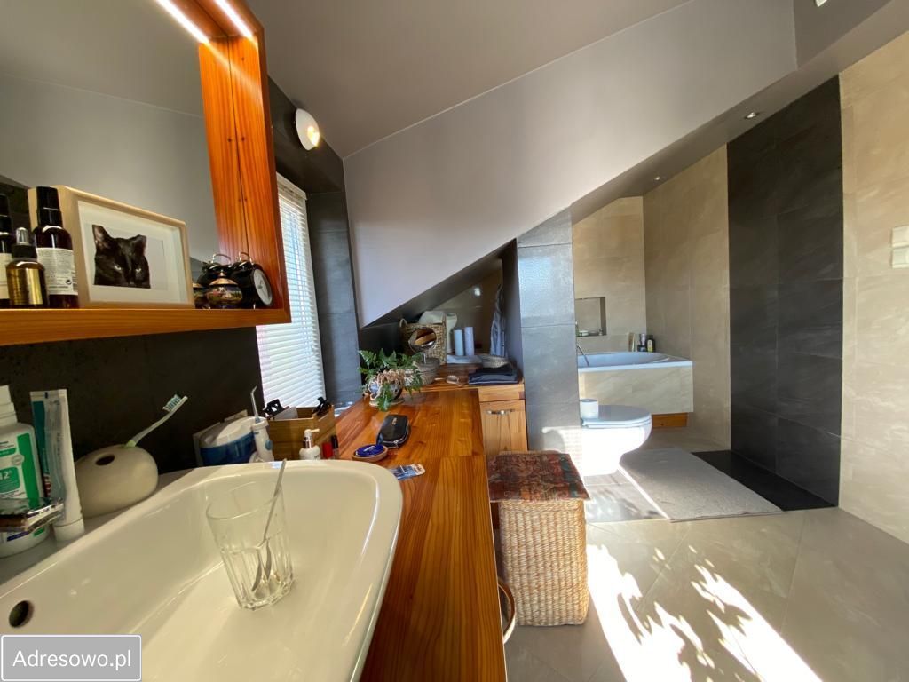 Nieruchomość komercyjna Kuńkowce. Zdjęcie 5