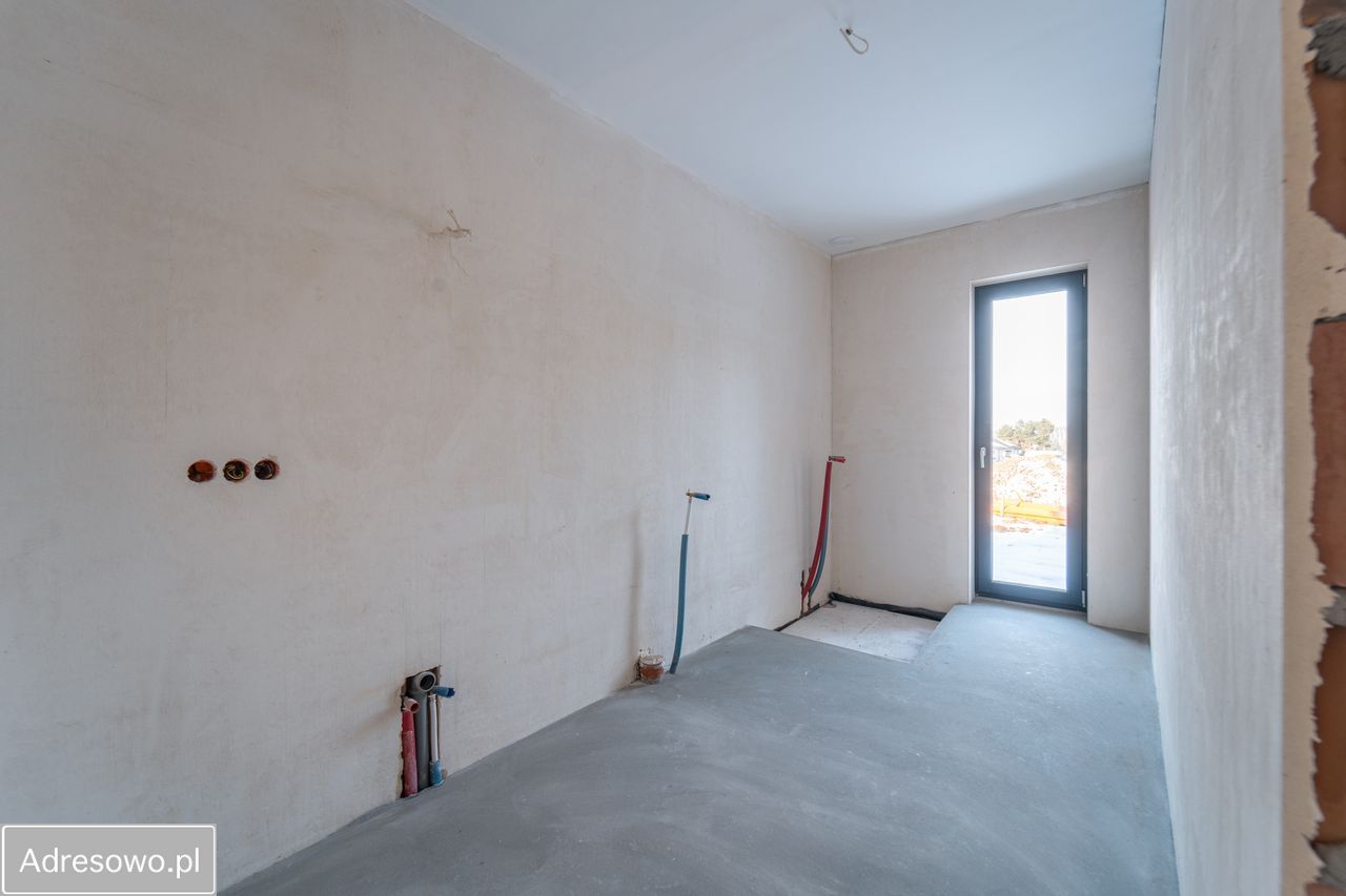 dom wolnostojący, 4 pokoje Częstochowa Mirów, ul. Bursztynowa. Zdjęcie 3