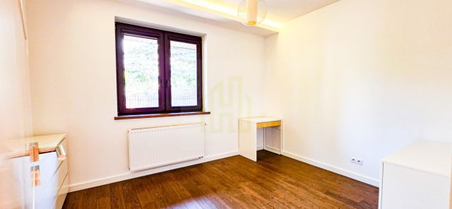 dom wolnostojący, 6 pokoi Radonie. Zdjęcie 19