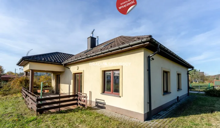 dom wolnostojący, 7 pokoi Skawina, ul. Wojska Polskiego