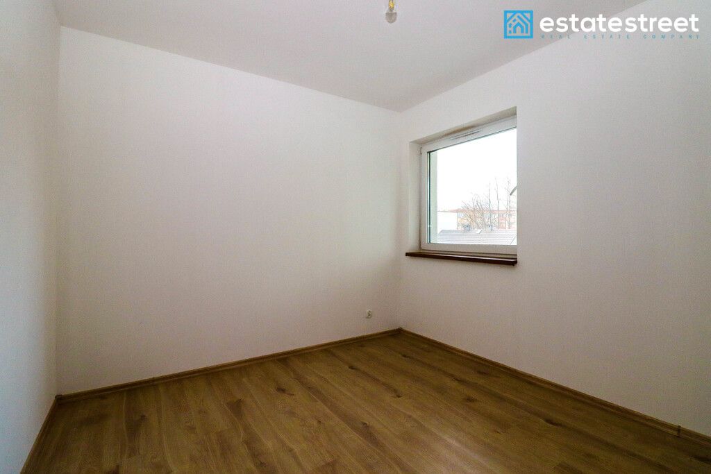 Mieszkanie 3-pokojowe Czechowice-Dziedzice, ul. Wesoła. Zdjęcie 4