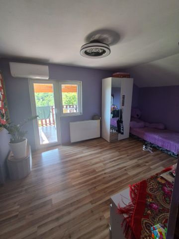 dom wolnostojący, 5 pokoi Lewniowa Wichrowiec. Zdjęcie 8