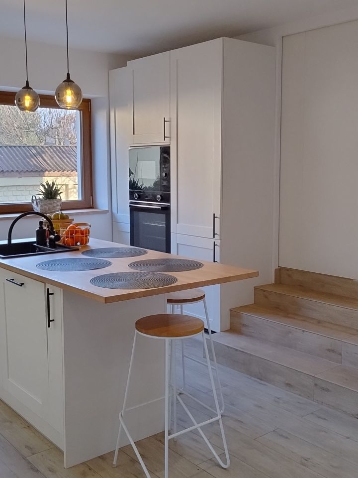 dom wolnostojący, 6 pokoi Skierniewice Rawka, ul. Kosynierów