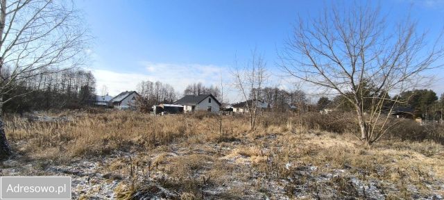 Działka budowlana Ostrowiec Świętokrzyski, ul. Migdałowa. Zdjęcie 1