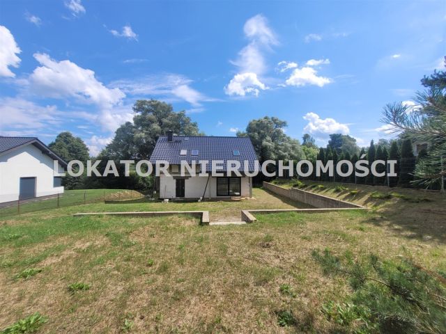dom wolnostojący, 5 pokoi Stara Łubianka. Zdjęcie 5