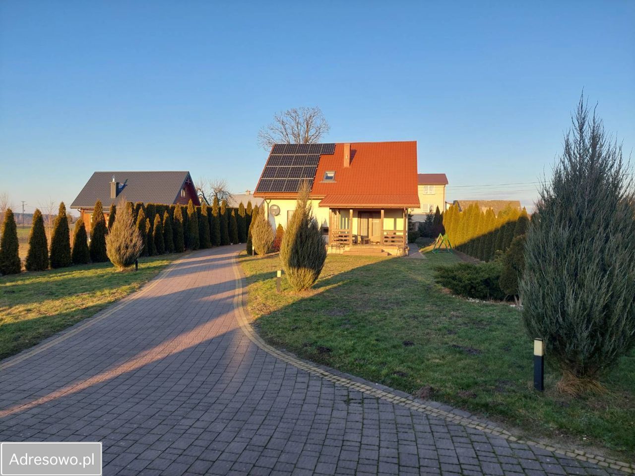 dom wolnostojący, 4 pokoje Poręba-Kocęby. Zdjęcie 3