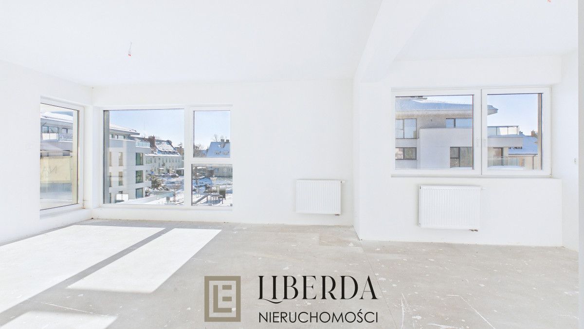 Mieszkanie 3-pokojowe Węgorzewo, ul. Zamkowa. Zdjęcie 1