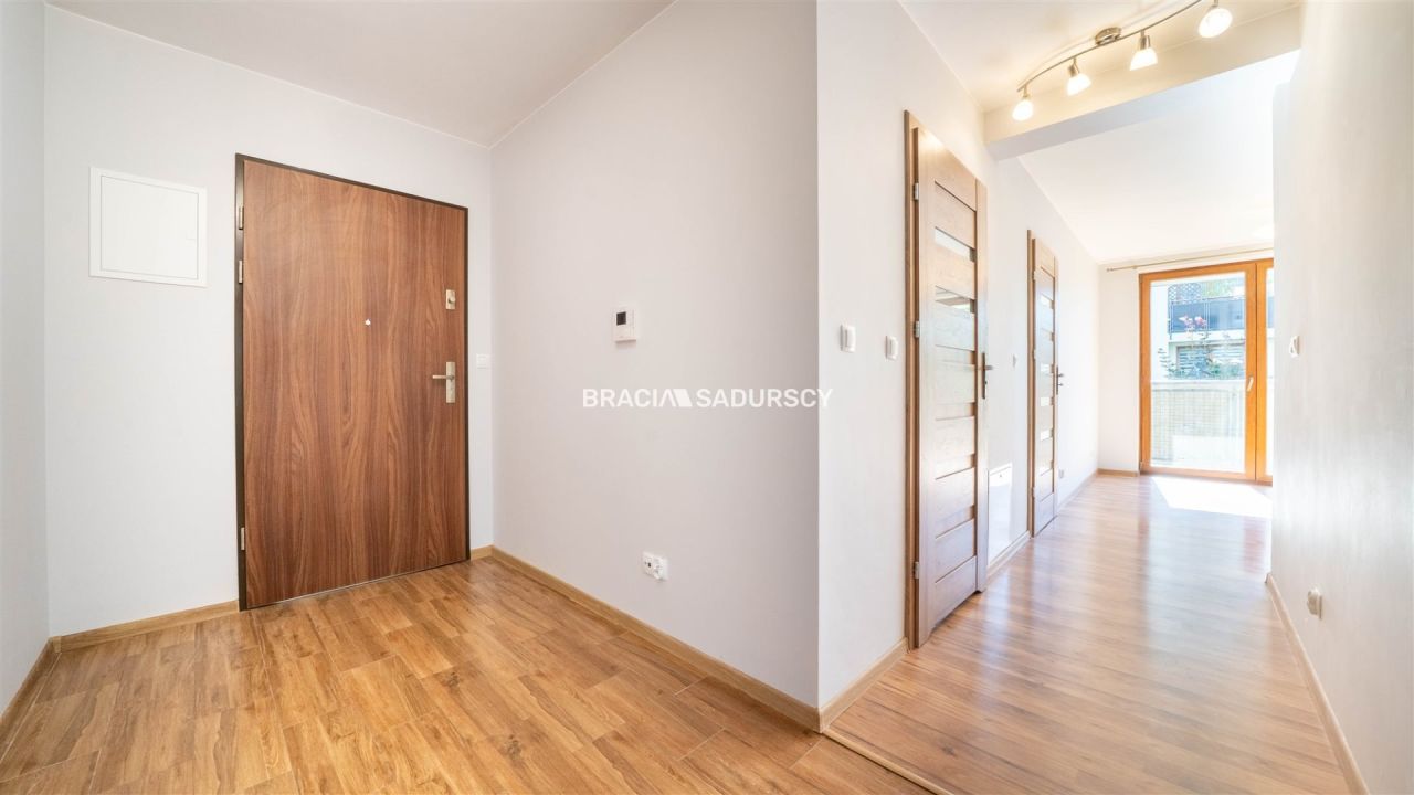 Mieszkanie 3-pokojowe Kraków, ul. Henryka i Karola Czeczów. Zdjęcie 15