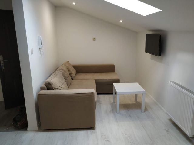 Mieszkanie 3-pokojowe Marki. Zdjęcie 1