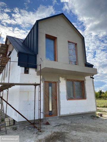 dom wolnostojący, 5 pokoi Mielec. Zdjęcie 1