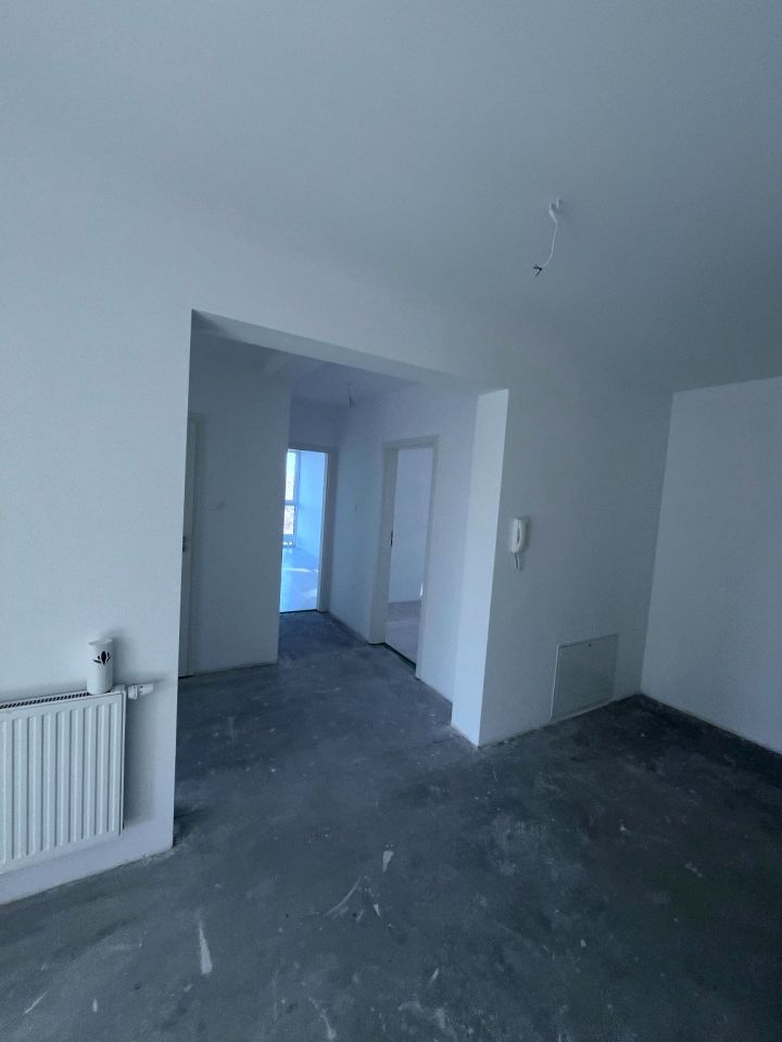 Mieszkanie 4-pokojowe Opole Zaodrze, ul. Szymona Koszyka. Zdjęcie 2