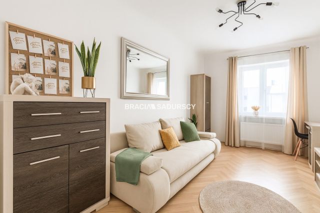 dom wolnostojący, 5 pokoi Kraków Łagiewniki-Borek Fałęcki, ul. Oraczy. Zdjęcie 13