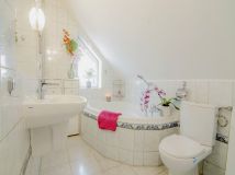 Hotel/pensjonat Ustronie Morskie, ul. Bogusława XIV. Zdjęcie 3