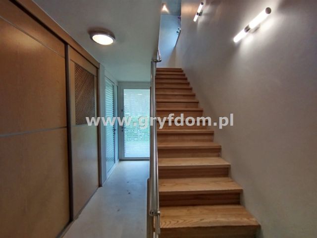 dom wolnostojący, 8 pokoi Pogorzelica. Zdjęcie 13