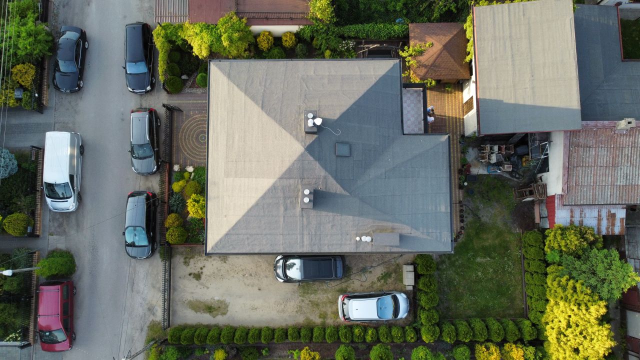 dom wolnostojący, 6 pokoi Piotrków Trybunalski Budki, ul. Irysowa. Zdjęcie 3