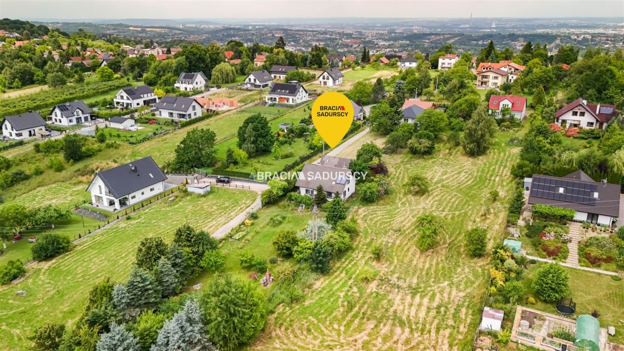 dom wolnostojący, 4 pokoje Rożnowa. Zdjęcie 35