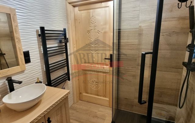 dom wolnostojący, 4 pokoje Sierockie. Zdjęcie 11