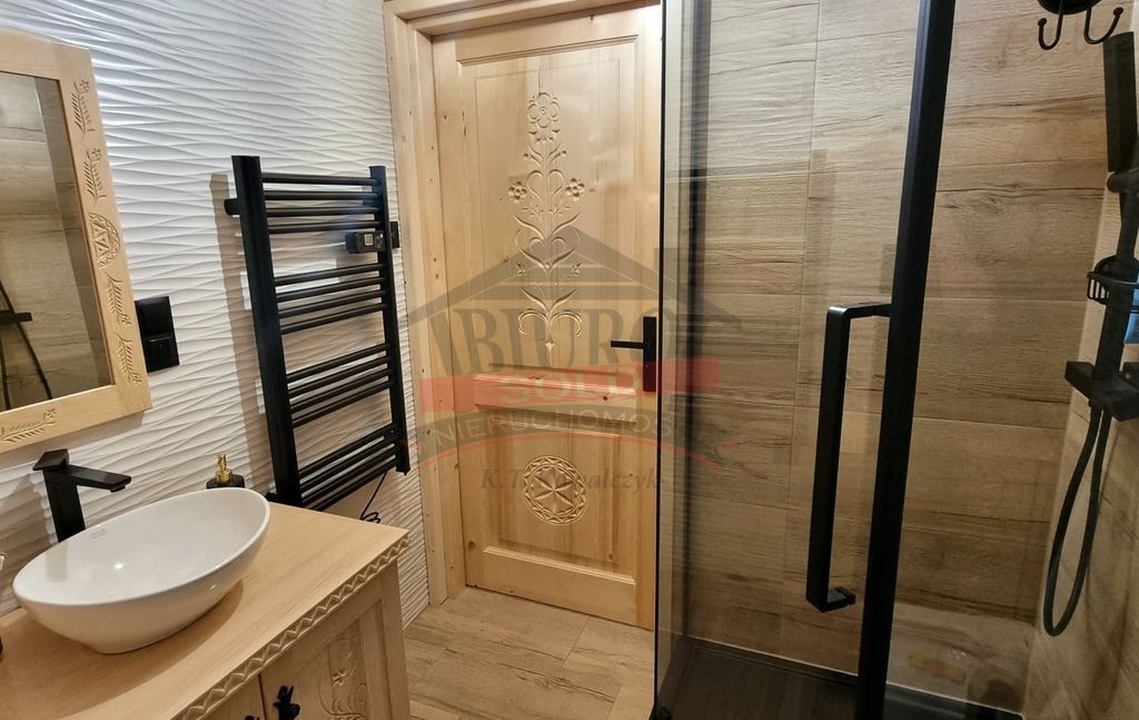 dom wolnostojący, 4 pokoje Sierockie. Zdjęcie 11