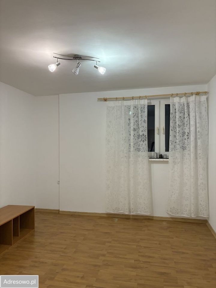 Mieszkanie 2-pokojowe Bolesławiec Centrum, ul. Żwirki i Wigury. Zdjęcie 3