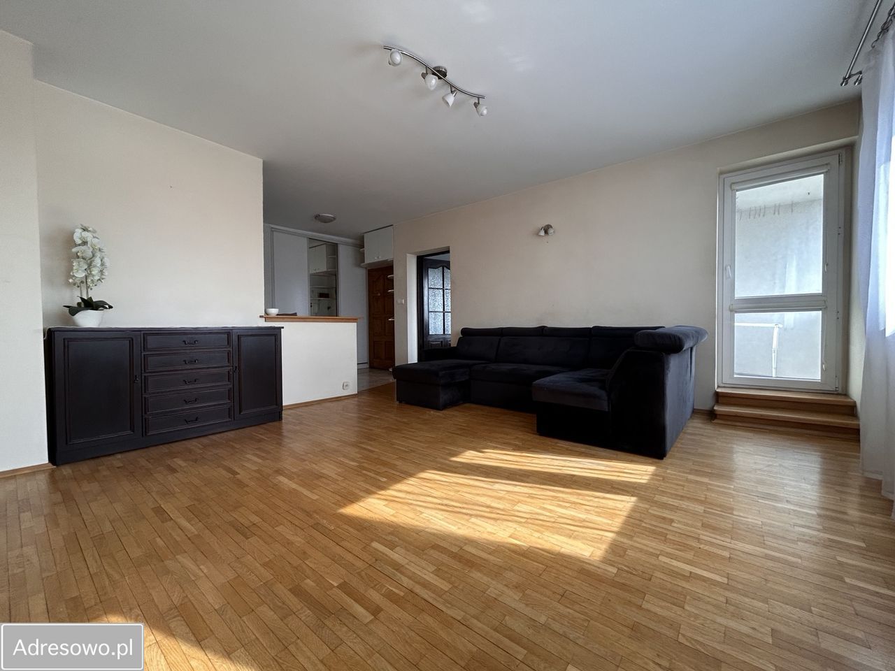 Mieszkanie 3-pokojowe Oleśnica, ul. Bolesława Krzywoustego. Zdjęcie 1