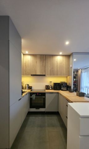 Mieszkanie 2-pokojowe Kraków Mistrzejowice, ul. Dobrego Pasterza. Zdjęcie 1