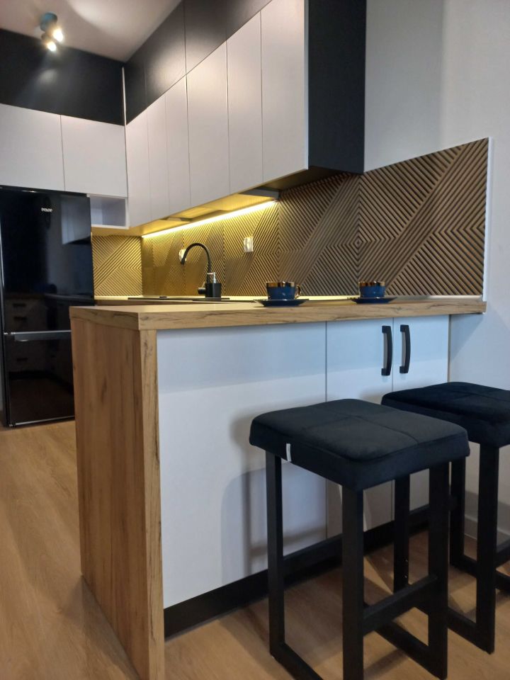 Mieszkanie 2-pokojowe Piotrków Trybunalski Śródmieście. Zdjęcie 2