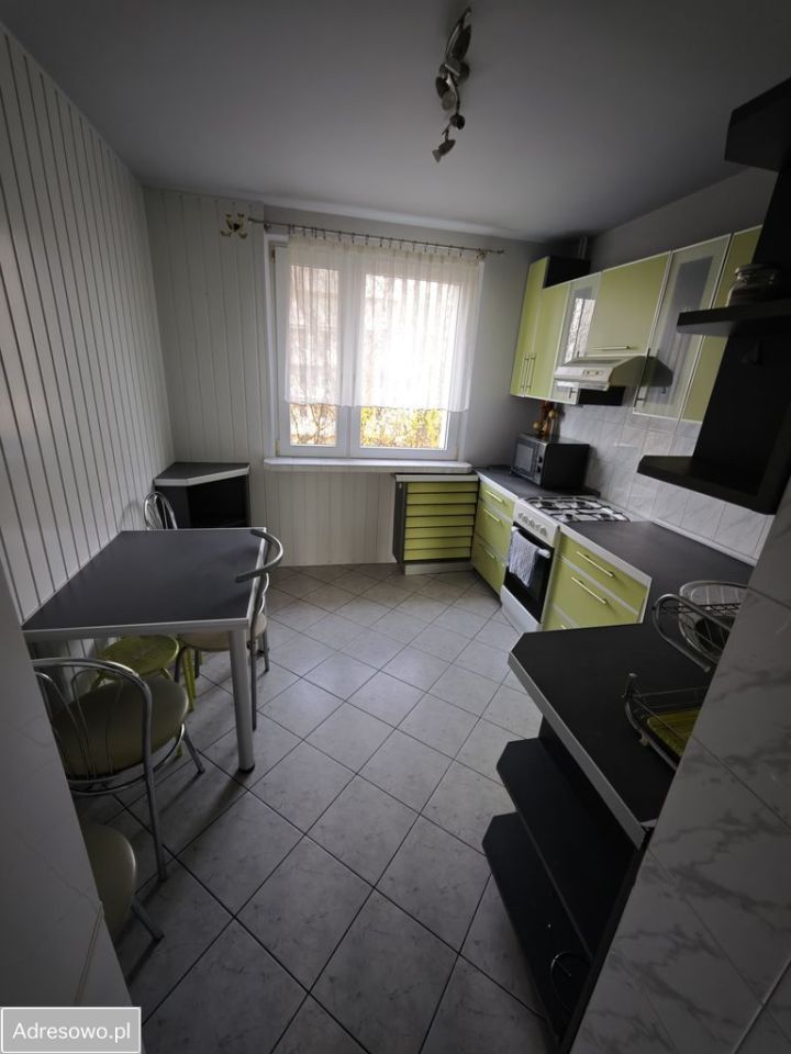 Mieszkanie 3-pokojowe Radom, ul. Barycka. Zdjęcie 3