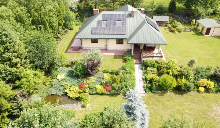dom wolnostojący, 4 pokoje Zawóz