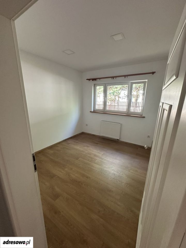 dom wolnostojący, 7 pokoi Książenice, al. Brzozowa. Zdjęcie 11