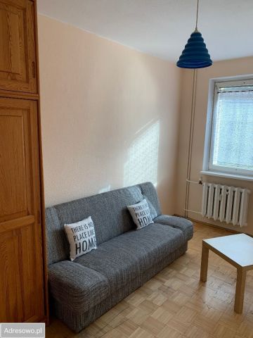 Pokój Poznań, os. Powstańców Warszawy. Zdjęcie 1