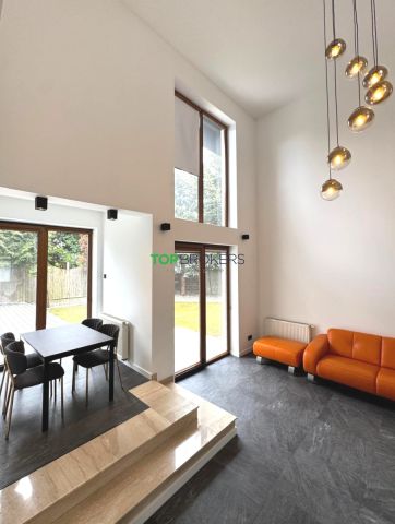 dom wolnostojący, 8 pokoi Warszawa Białołęka. Zdjęcie 3