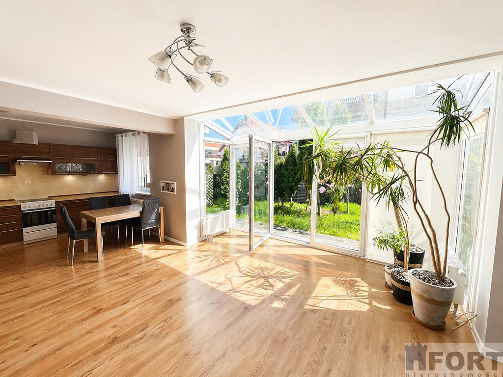 Mieszkanie 3-pokojowe Bezrzecze, ul. Anyżkowa. Zdjęcie 1