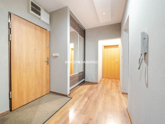 Mieszkanie 4-pokojowe Kraków Bronowice, ul. Stańczyka. Zdjęcie 25