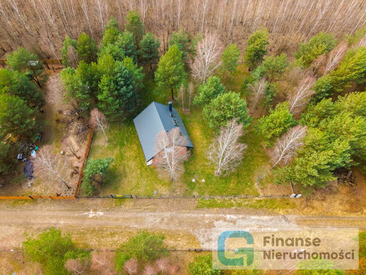 dom wolnostojący, 4 pokoje Lisna. Zdjęcie 22