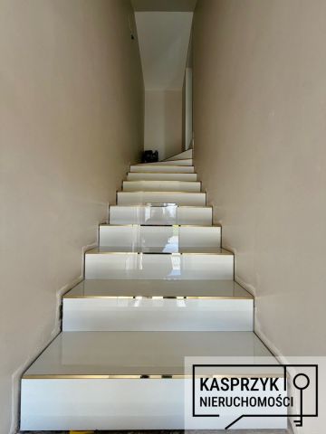 Mieszkanie 3-pokojowe Krosno, ul. Handlowa. Zdjęcie 12