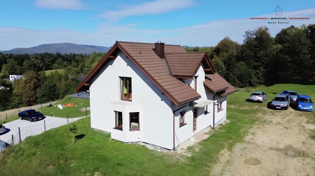 dom wolnostojący, 4 pokoje Żywiec Łyska. Zdjęcie 1