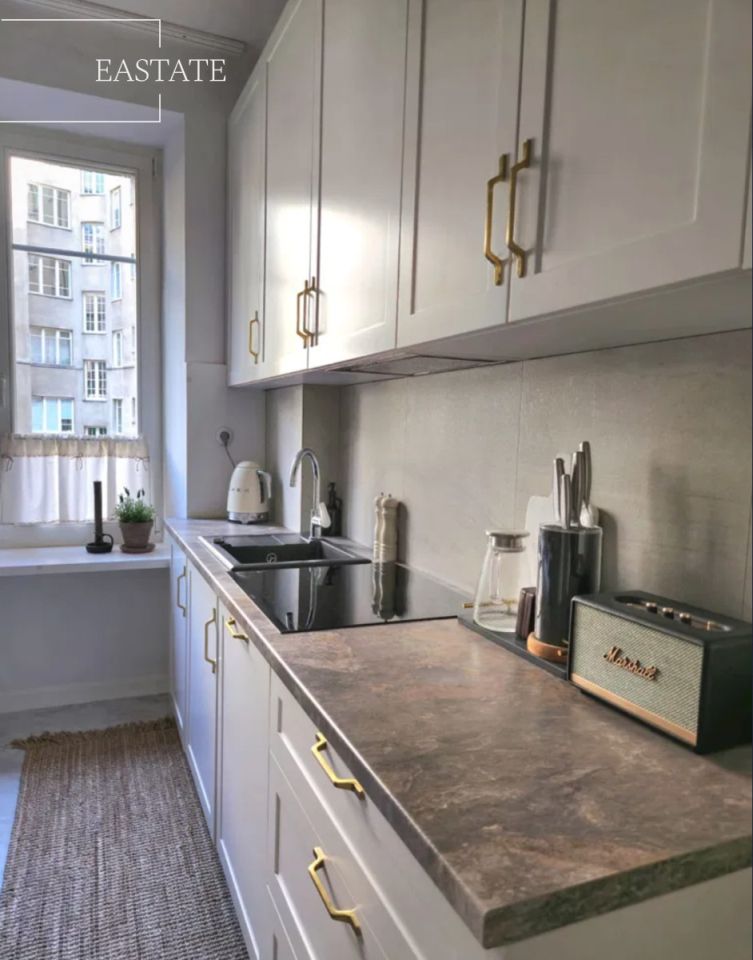 Mieszkanie 4-pokojowe Warszawa Powiśle, al. 3 Maja. Zdjęcie 3