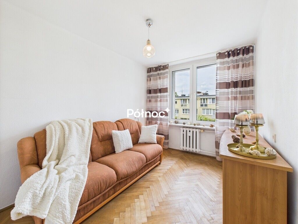 Mieszkanie 3-pokojowe Olsztyn Pojezierze, ul. Kołobrzeska. Zdjęcie 1