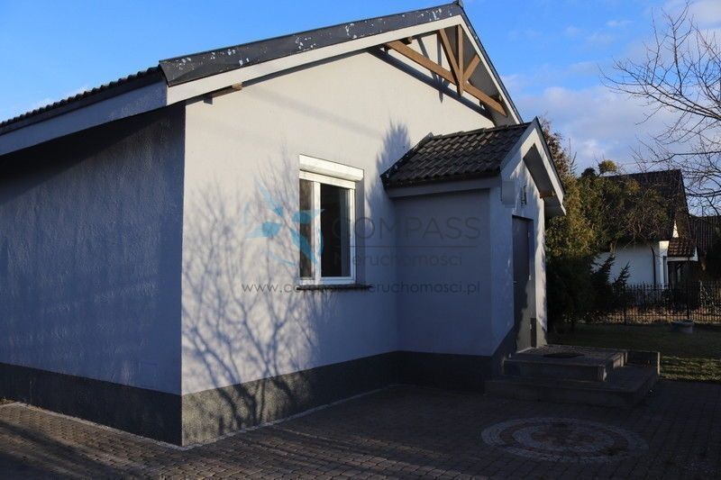 dom wolnostojący, 4 pokoje Września. Zdjęcie 2