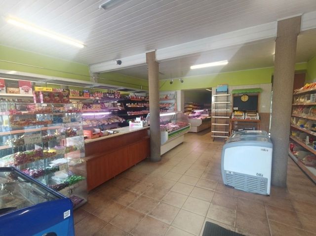 Lokal Gorzkowice, rynek Rynek. Zdjęcie 14