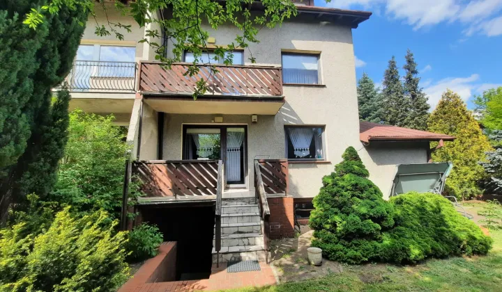 dom szeregowy, 7 pokoi Częstochowa Tysiąclecie, ul. Obrońców Poczty Gdańskiej