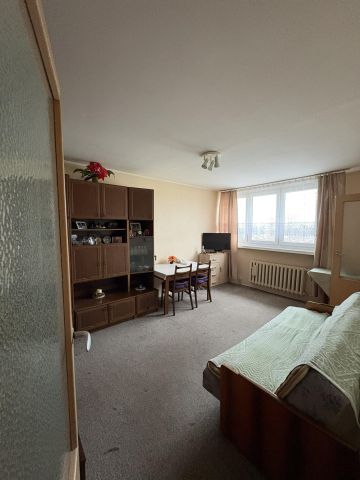 Mieszkanie 3-pokojowe Łódź Dąbrowa, ul. Władysława Broniewskiego. Zdjęcie 4