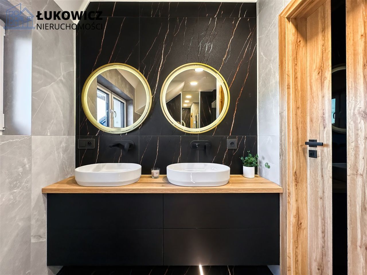 Mieszkanie 4-pokojowe Czechowice-Dziedzice. Zdjęcie 13