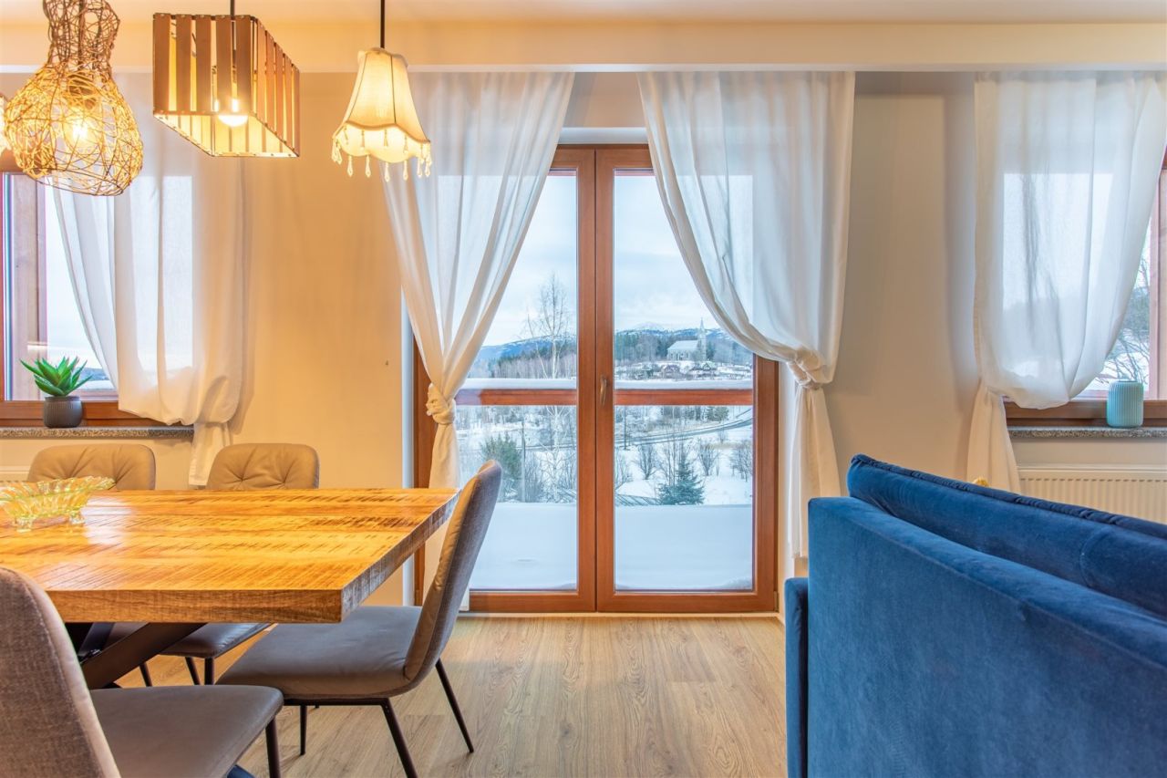 Mieszkanie 3-pokojowe Szklarska Poręba. Zdjęcie 3