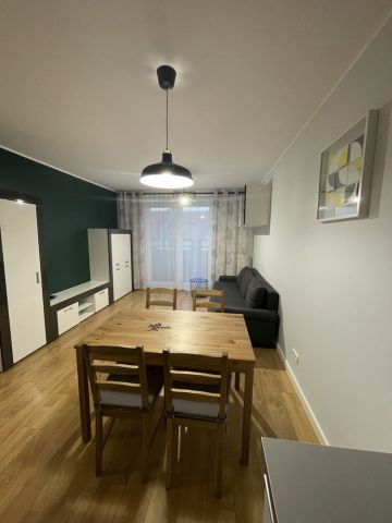 Mieszkanie 2-pokojowe Wrocław Jagodno, ul. Johanna Straussa. Zdjęcie 1