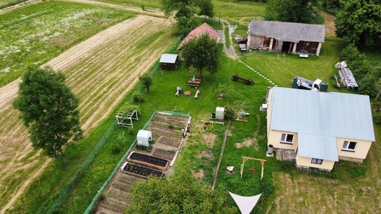 dom wolnostojący, 3 pokoje Dziewięcierz. Zdjęcie 7