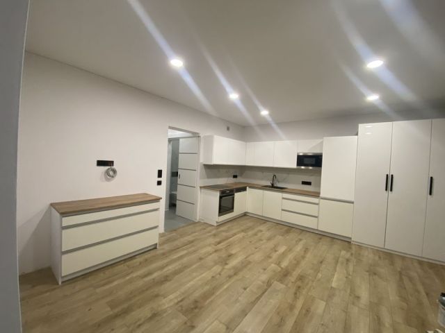 Mieszkanie 1-pokojowe Zabrze, ul. Leszka Białego. Zdjęcie 1