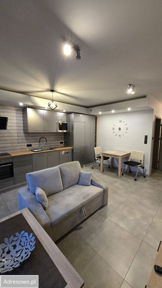 Mieszkanie 2-pokojowe Kraków Podgórze, ul. Kobierzyńska. Zdjęcie 2