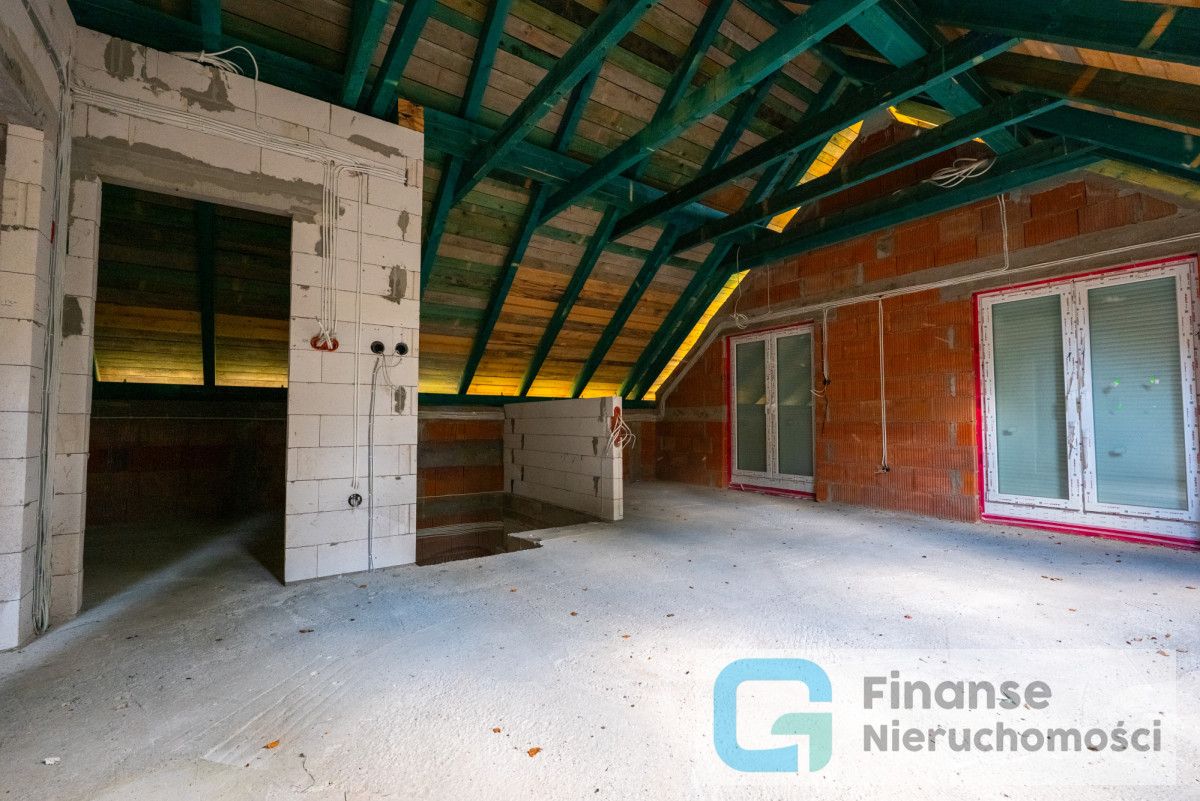 dom wolnostojący, 4 pokoje Lisna. Zdjęcie 15