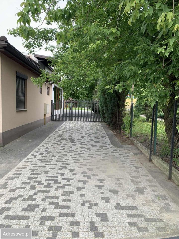 dom wolnostojący, 4 pokoje Skierniewice Centrum, ul. Stefana Batorego. Zdjęcie 16